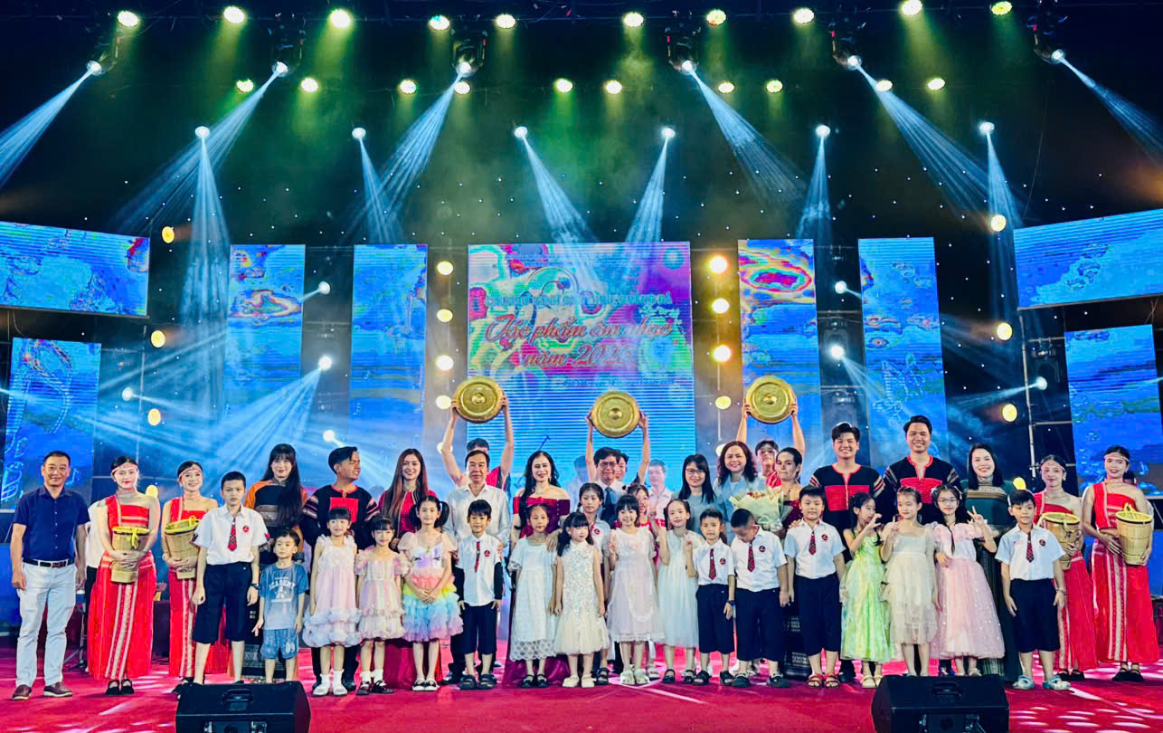 z7225427783275_e2687bf7f2efce3d4348be5cdad65569