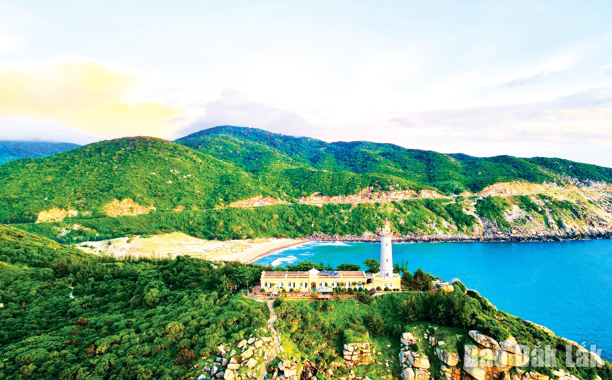 Du lịch Đắk Lắk - Khi đại ngàn thức giấc cùng biển xanh