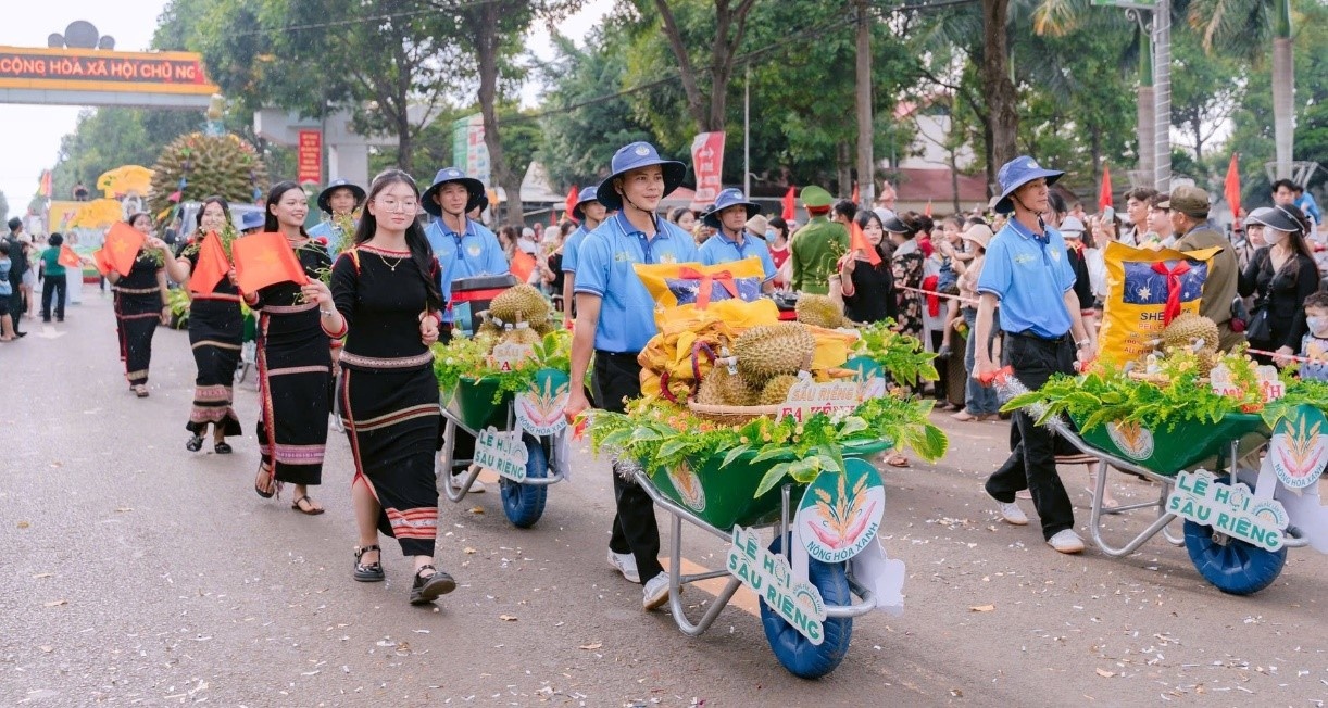 Lễ hội sầu riêng ở Đắk Lắk có quy mô lớn hơn, nhiều sầu riêng độc đáo