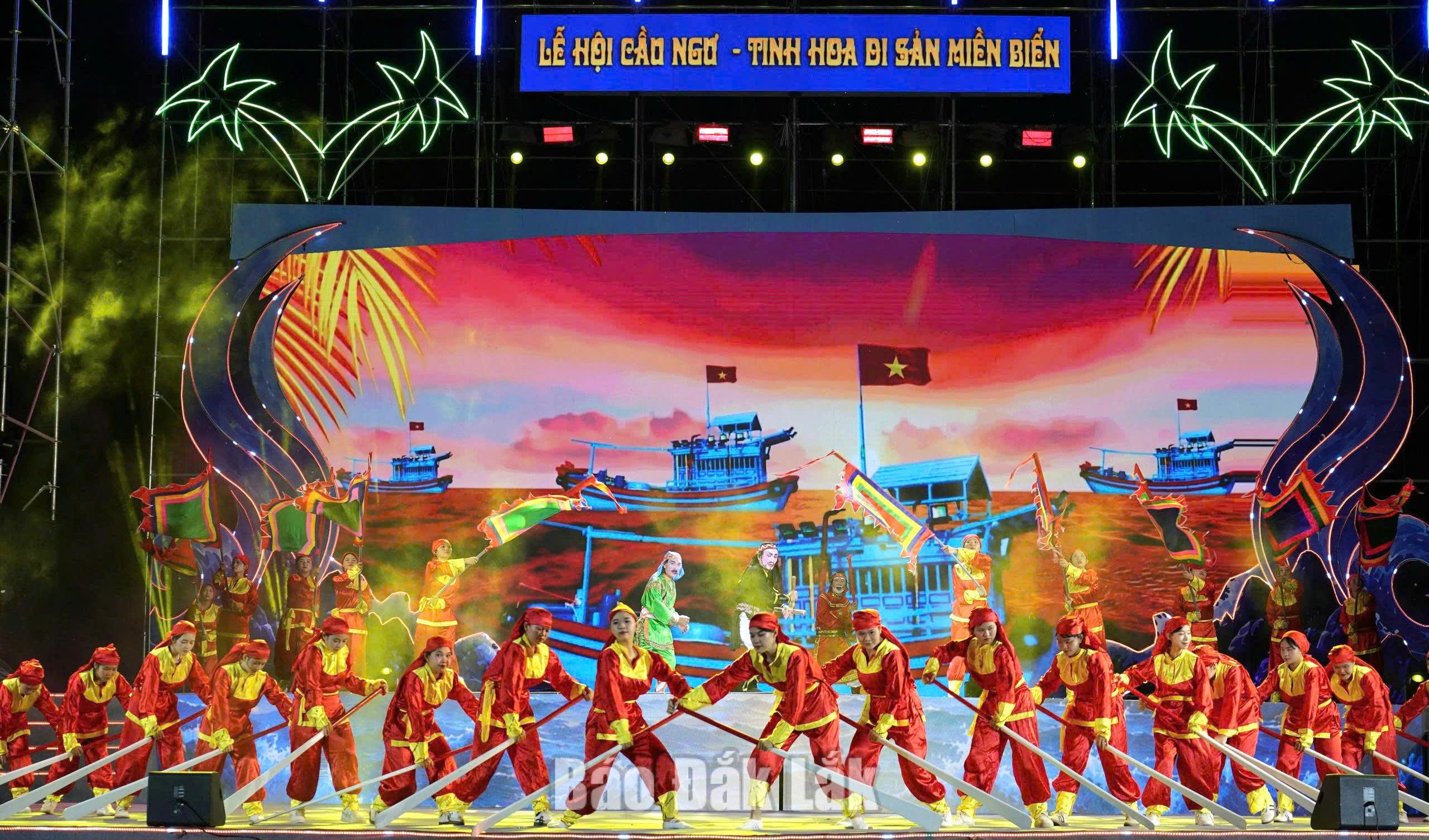 Đặc sắc chương trình nghệ thuật "Đắk Lắk - Sắc màu di sản miền biển"