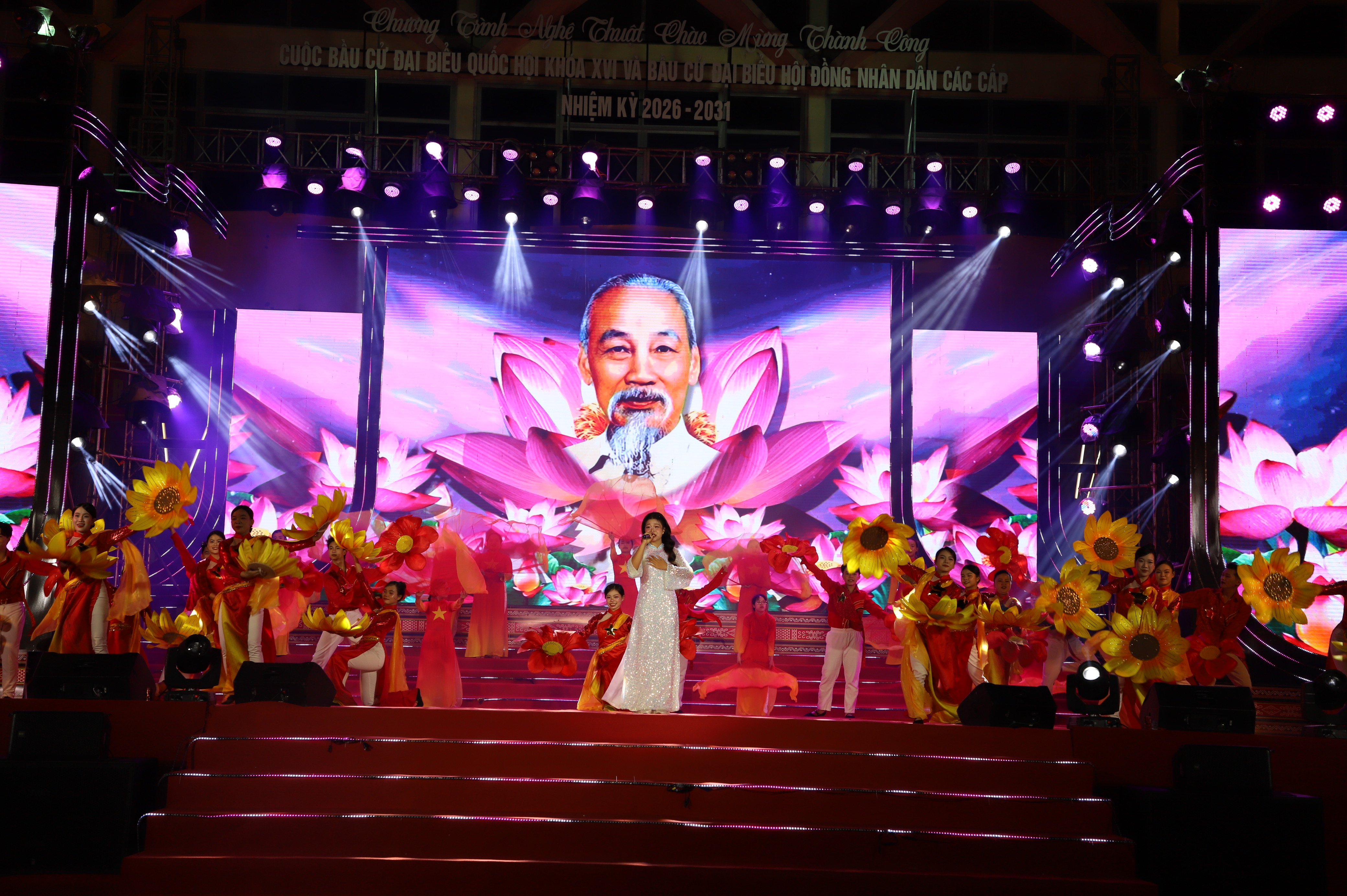 Chương trình nghệ thuật đặc sắc “Đắk Lắk - Chung một niềm tin" chào mừng thành công bầu cử