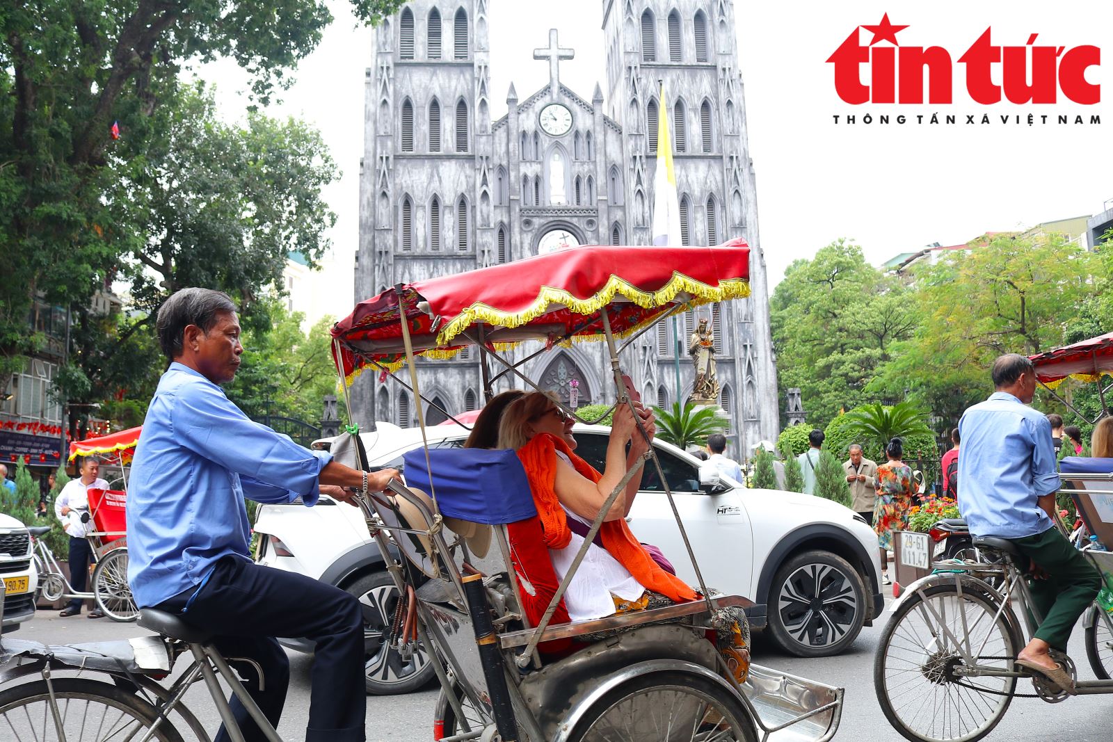 Du lịch Việt Nam bứt phá mạnh mẽ, hướng tới hơn 20 triệu khách quốc tế năm 2025