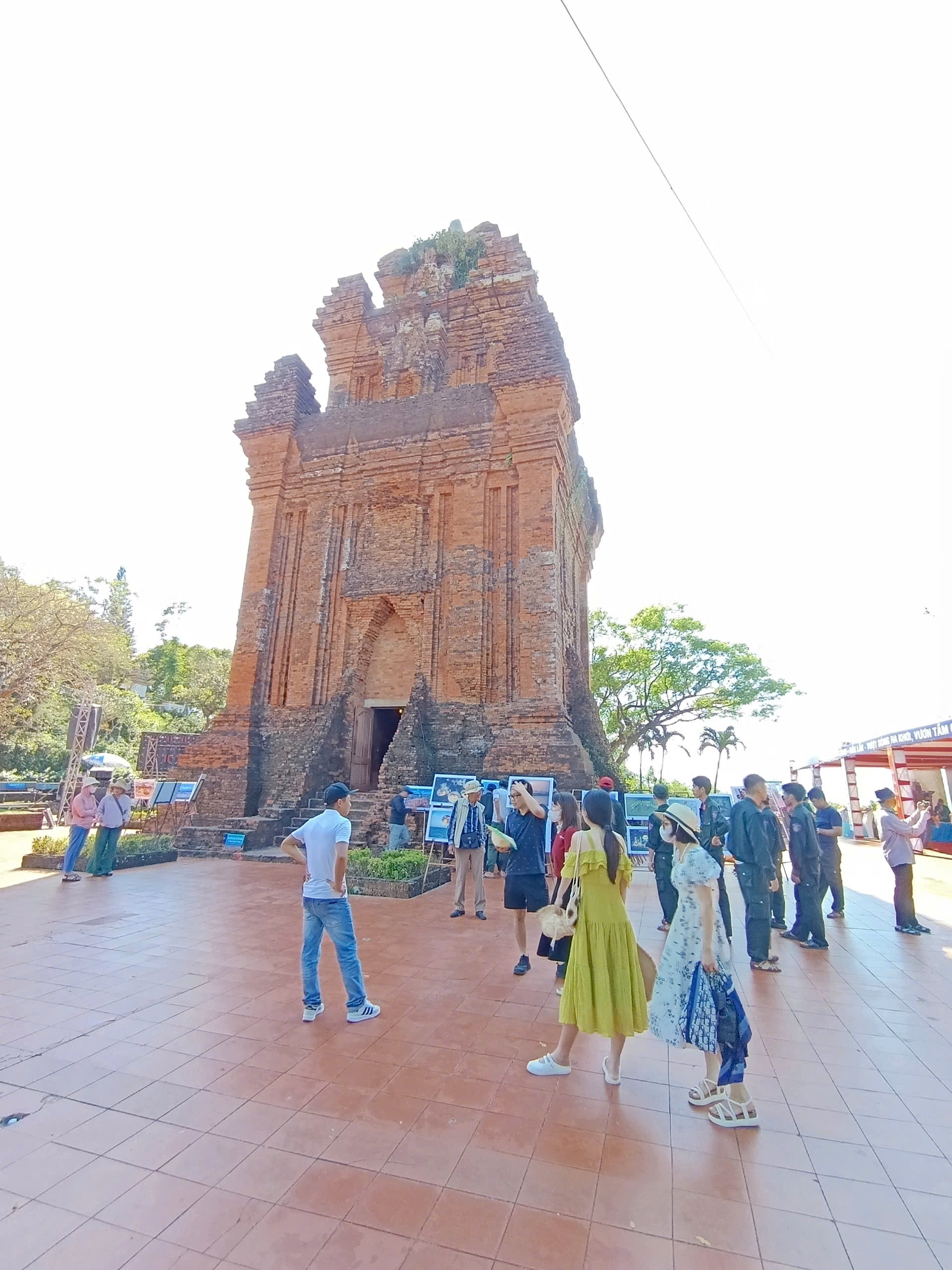 Đắk Lắk tổ chức Hội thơ Nguyên Tiêu núi Nhạn lần thứ 46, năm 2026